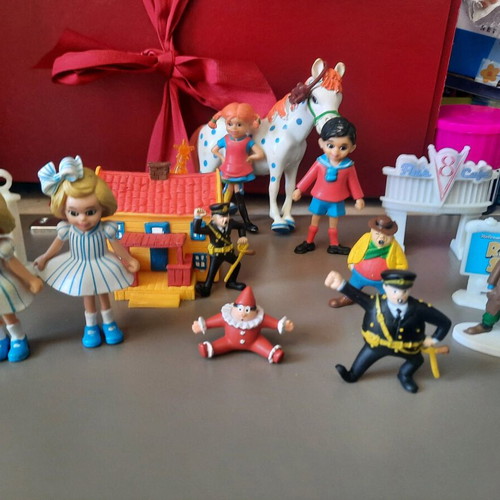 Pippi Longstocking figures used, set of 4, 1980s vintage