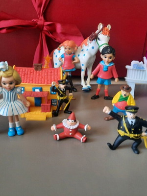 Pippi Longstocking figures used, set of 4, 1980s vintage