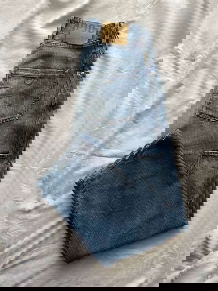 Armani jeans