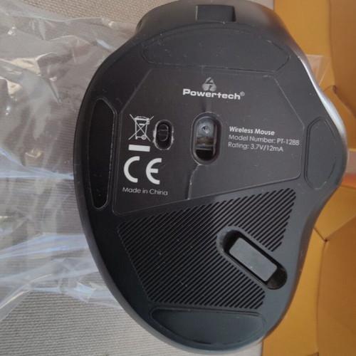 Powertech rechargeable wireless mice pair like new