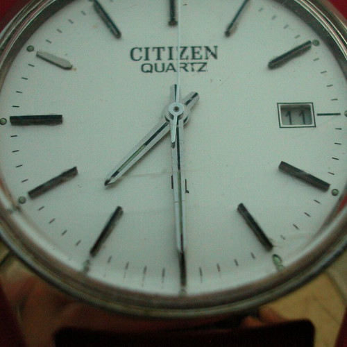 Citizen Quartz vintage watch used, silver, for repair or parts