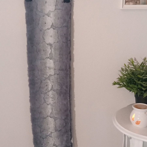 Faux fur gray-white neck warmer like new