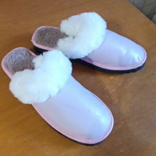Leather fur slippers Kastoria new, size 38, beige