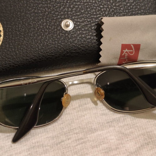 Ray Ban W2962 G15 Metal Sunglasses like new, black