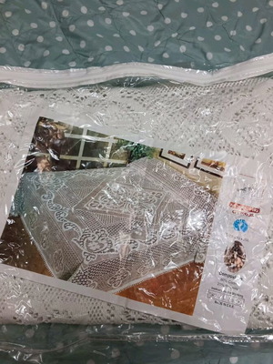 Embroidered blanket 210×250 like new