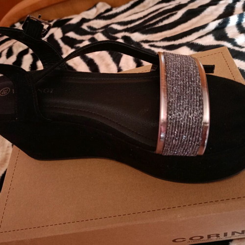 Summer platform shoes black velvet like new, size 38