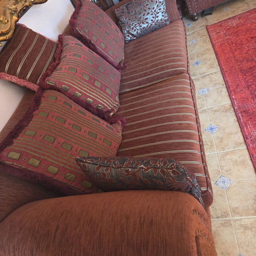Set of two sofas 2-seater and 3-seater, burgundy color, like new