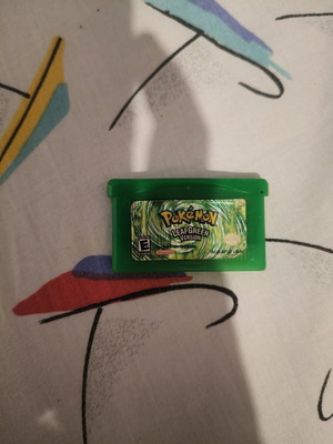Pokemon LeafGreen Version Nintendo GBA cartridge