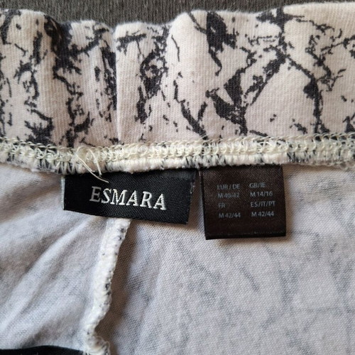Esmara black and white cotton leggings with marble print like new size M