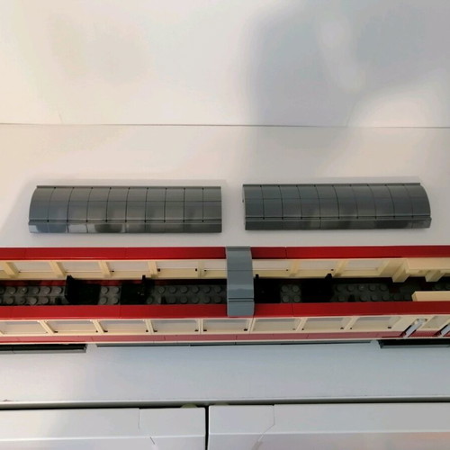 Trans Europe Express train like new, 2230 pieces, 130 cm length