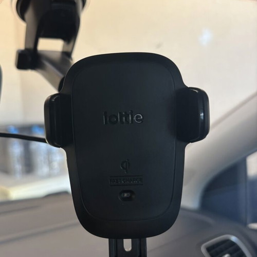 IOttie Easy One Touch Wireless 2 Fast Charging Car Mount like new