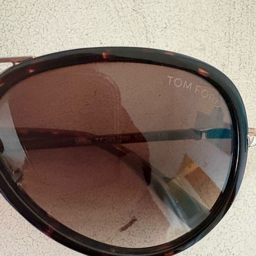 Tom Ford sunglasses like new, gold-plated police style unisex