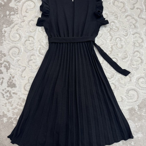Women's black midi dress with ruffles and pleats like new, size S