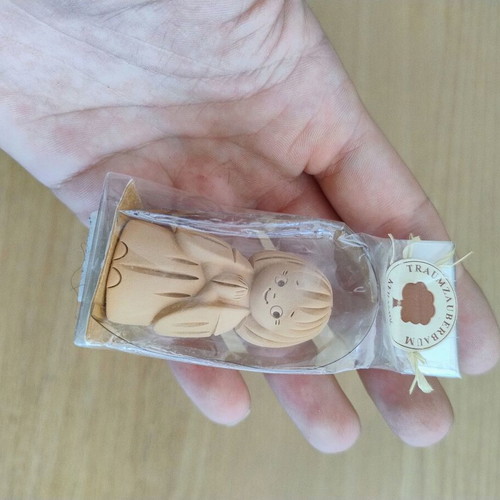 Small ceramic decoration