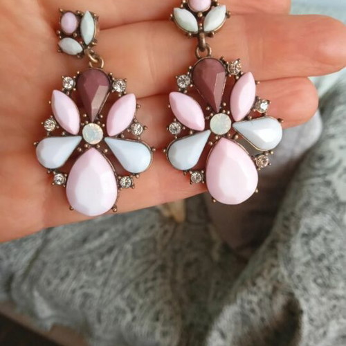 Dangling earrings like new, colorful with clasp