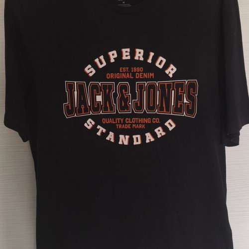 Jack & Jones Essentials short sleeve t-shirt like new, size M, black