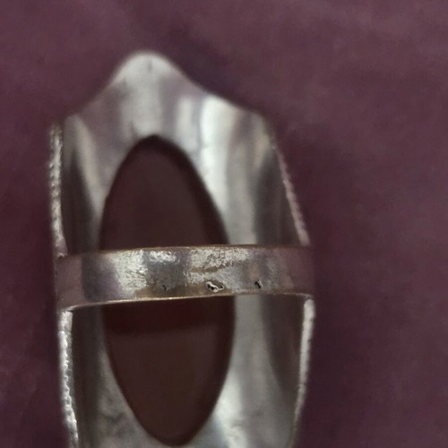 Vintage faux ring with carnelian-style stone like new