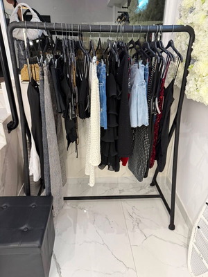 Clothes Rack like new from IKEA