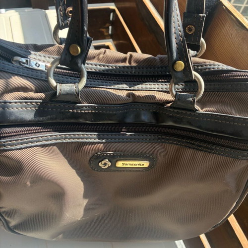 Samsonite shoulder bag used, dark beige with two zip compartments