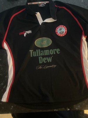 Φανέλα Athens Rugby The Owels 2004 XL μεταχειρισμένη σε άριστη κατάσταση