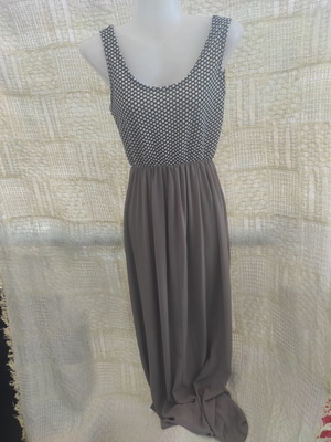 Maxi dress used Italian with polka dot top and elastic waist