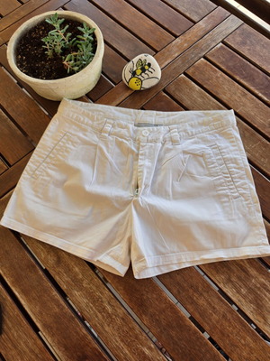 Wesc White Chino Shorts Medium Like New