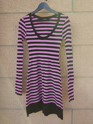 Denny Rose long-sleeve dress, black and pink, size XS-S