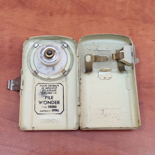 Vintage Wonder Type Pigma French Pocket Flashlight used