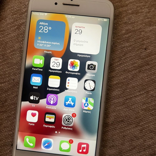 iPhone 8plus 64GB used with case