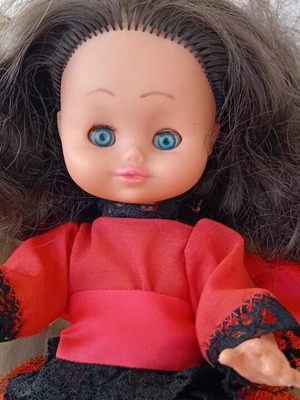Vintage Greek doll 'Σπανιολα' used