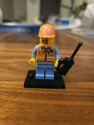 Lego City airport worker minifigure like new