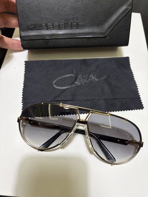 Cazal Legends 909 sunglasses black gold, full set