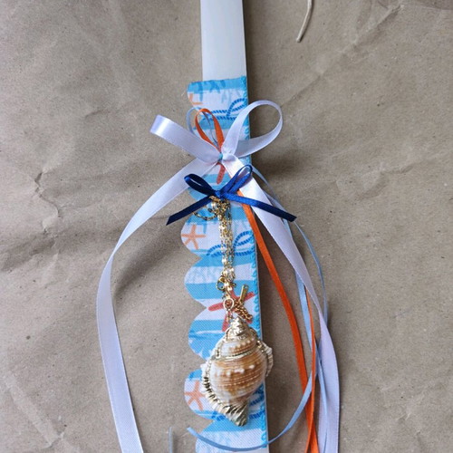 Candle with jewelry and resin shell necklace new