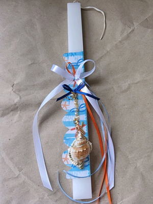 Candle with jewelry and resin shell necklace new