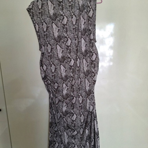 Snake print dress H&M like new, gray and beige, size XL