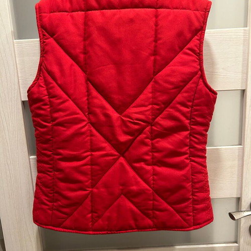 Stenso Aveo Lady white softshell vest XXXL and City Life red quilted vest M