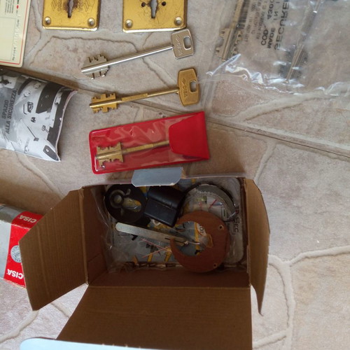 CISA security lock used for armored door with 4 keys