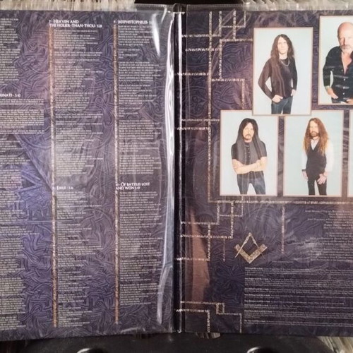 Ten Illuminati 2LP 2018 blue colored vinyls near mint metal