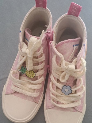 Stitch trainers shoes Zara size 34 like new, pink
