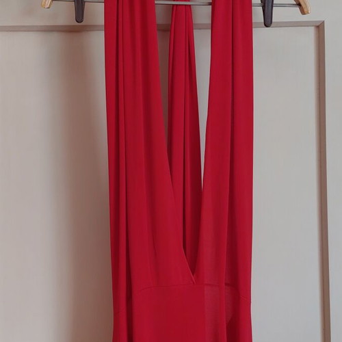 Red infinity dress new, size M