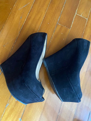 Black pumps size 36 used