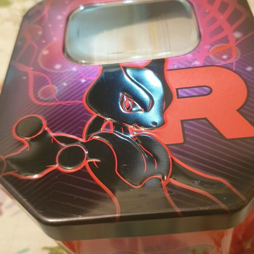 Pokemon TCG Tin Team Rocket MewTwo like new, card storage box