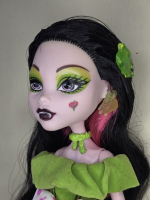 Monster High Snowbite's Necklace 3D Printed Custom Order