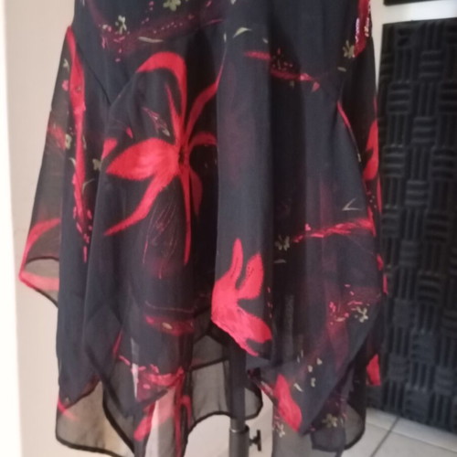Casamia women's dress like new, black coral, size M/L