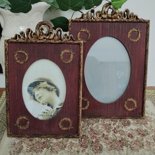 Vintage photo frames set of two, resin with gold details, like new