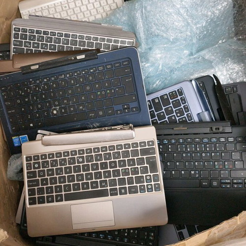 Keyboards used, various brands for computers and tablets, pack of ~50