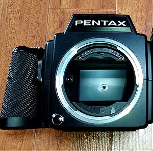 Σπάνια PENTAX 645 με E/V dial