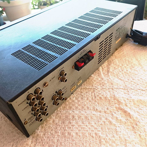 Amplifier SANYO JA288 like new, fully functional