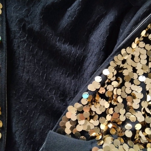 Silk-Kasmir gold and black jacket like new, size S-M