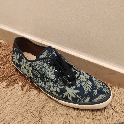 Pull&Bear canvas shoes like new, tropical pattern blue and beige